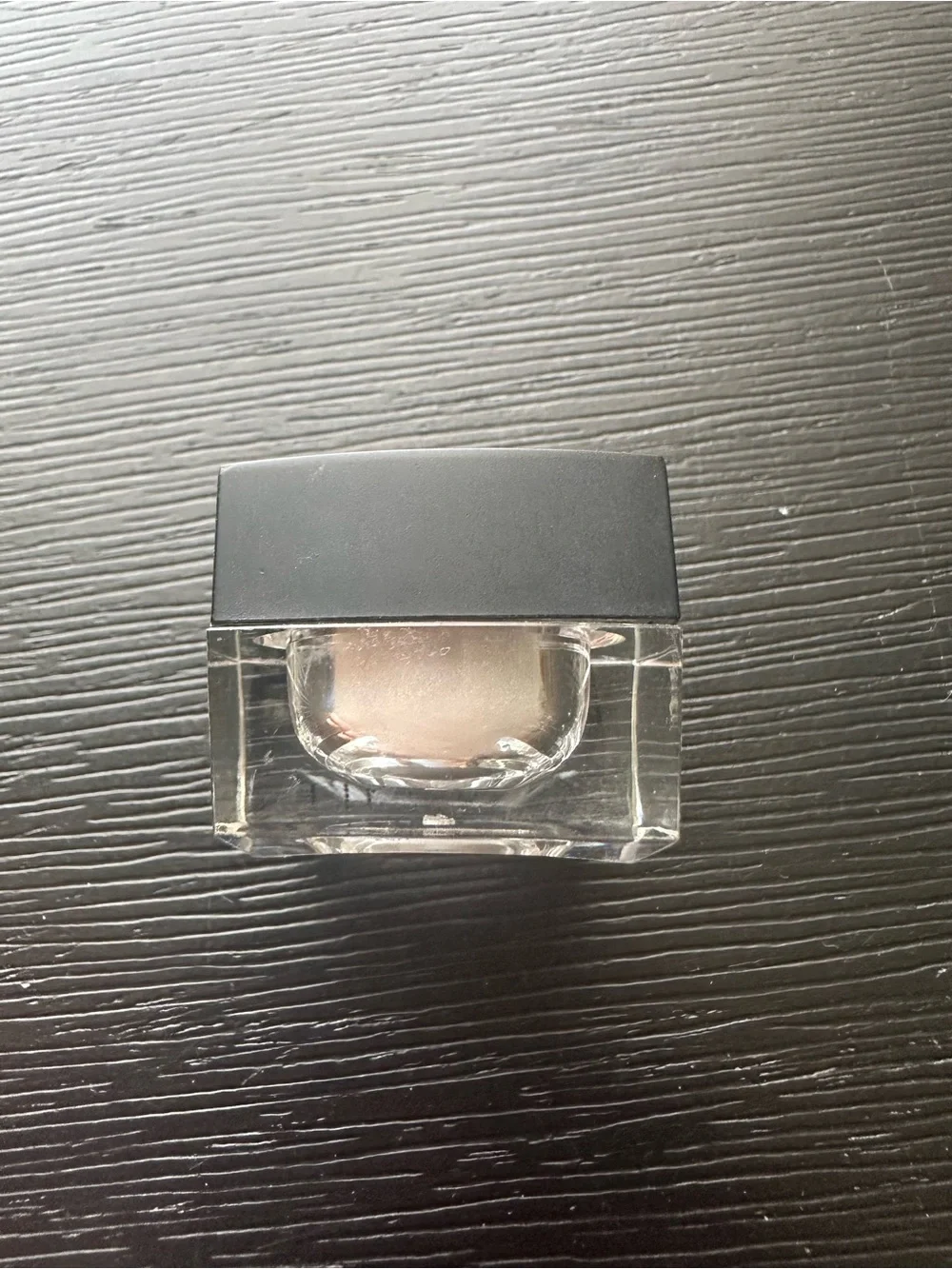 ELF High Definition Undereye Setting Powder - Black Compact - Picture 2 of 2